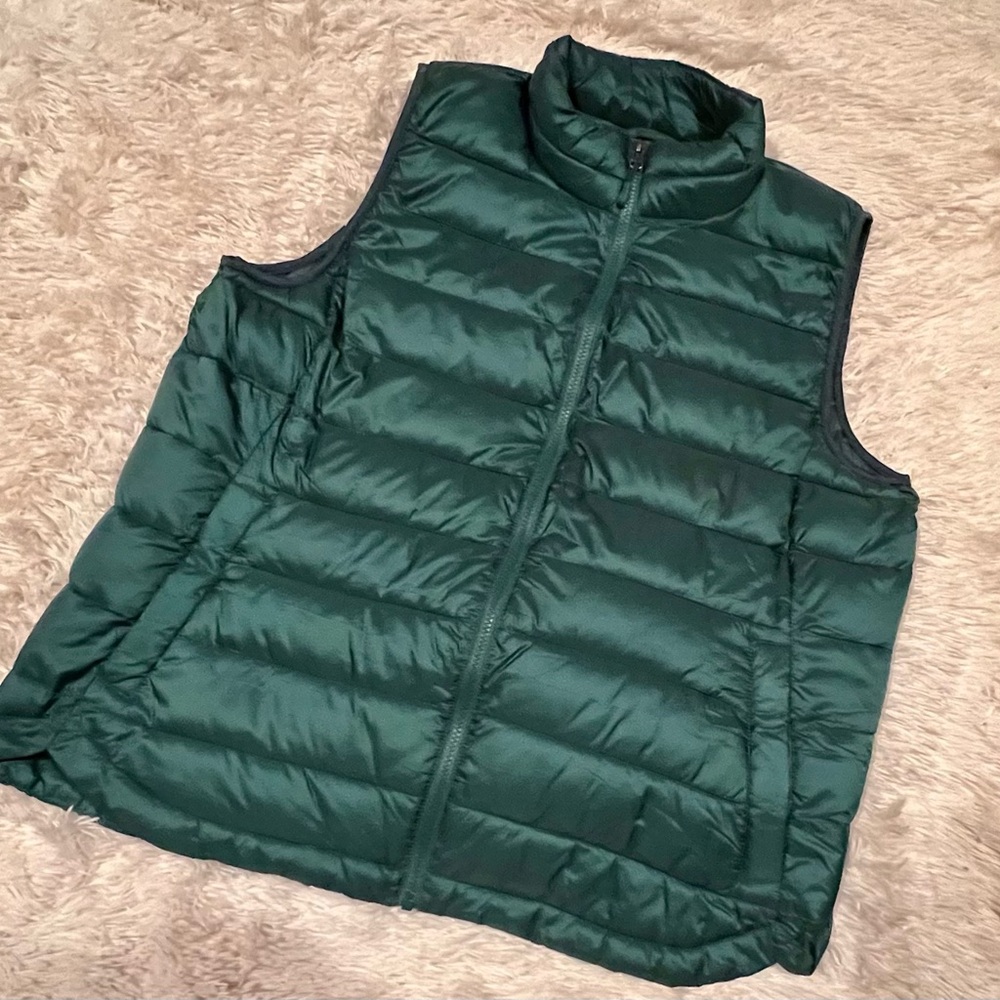 32 Degrees Quilted Puffer Vest in Deep Forest Green XXL